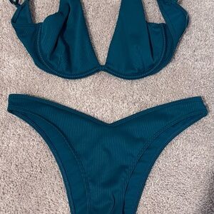 Hollister Underwire Bikini Set